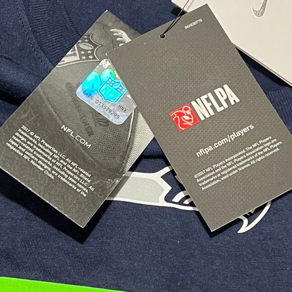 Nike Russell Wilson Seahawks #3 T-Shirt Men’s M Navy NWT NFLPA The Nike Tee - Picture 5 of 9